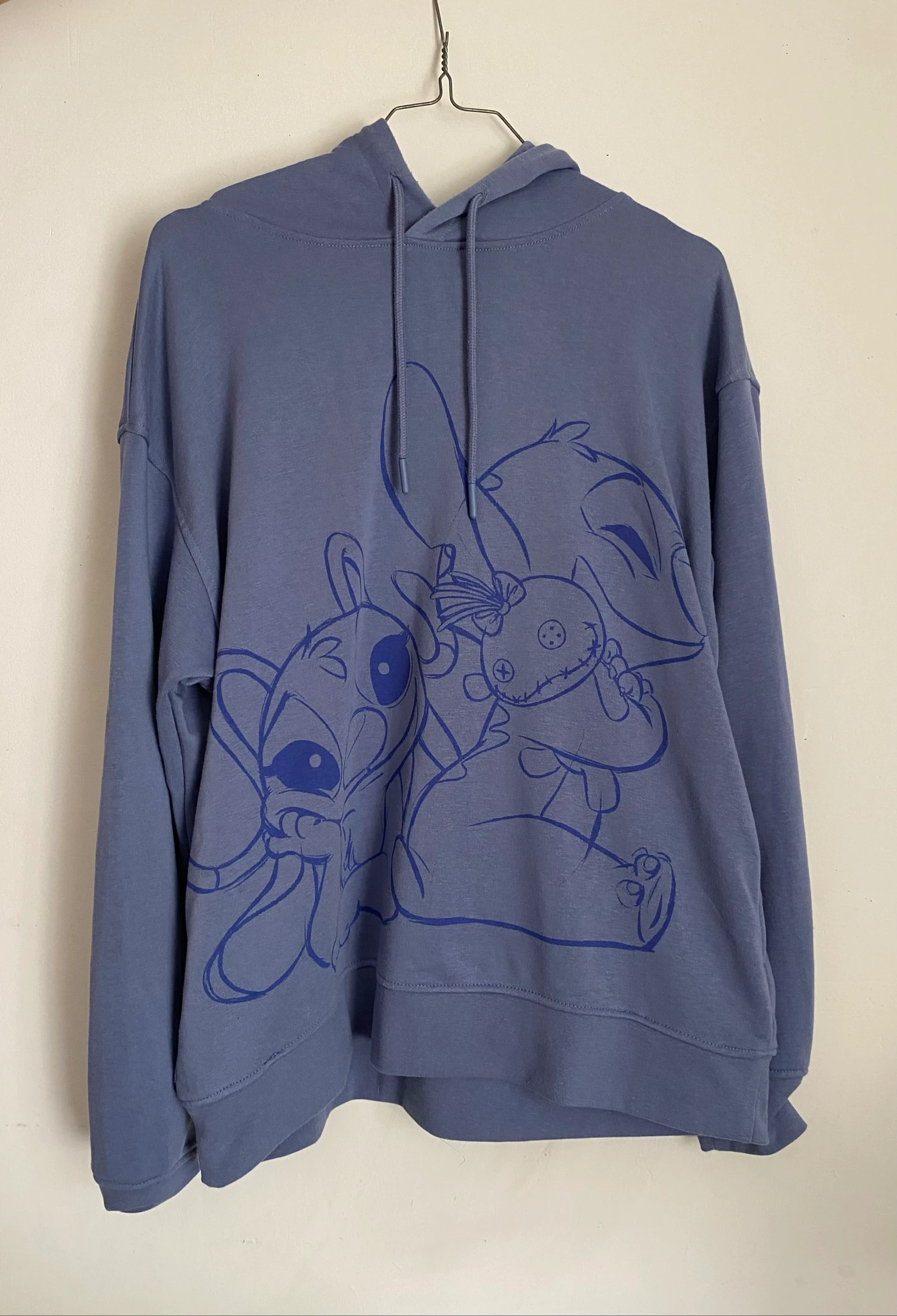 Sweat à capuche Disney Stitch & Angel bleu lavande taille M